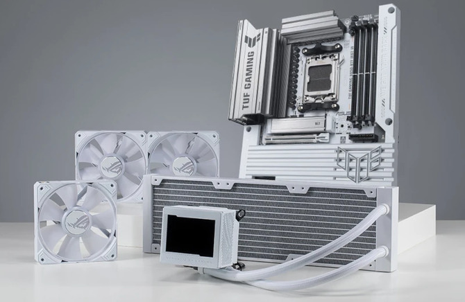 ASUS TUF GAMING B850-BTF WiFi - premiera płyty głównej z odwróconymi złączami i gniazdem GC-HPWR [1]