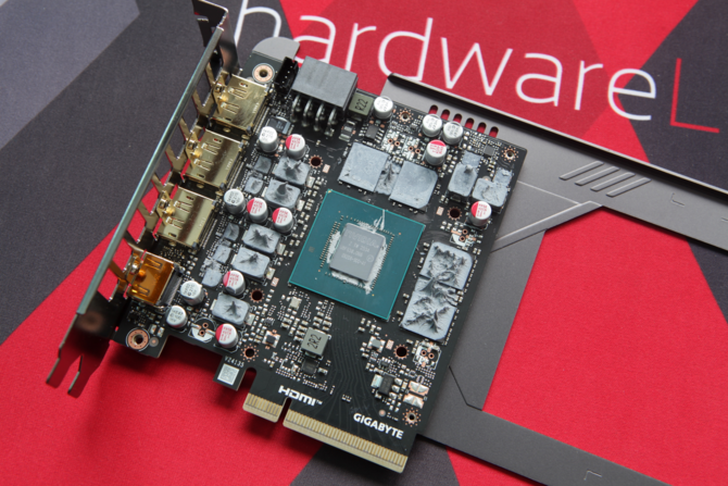 NVIDIA GeForce RTX 5060 Ti - karta graficzna może mieć zadziwiająco krótką płytkę PCB. Wszystko przez interfejs PCIe 5.0 x8 [1]