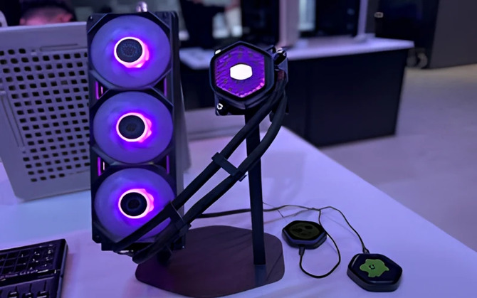 Cooler Master ogłasza inicjatywę FreeForm 2.0 na Computex 2025, która zwiększy personalizację i modułowość produktów [5]