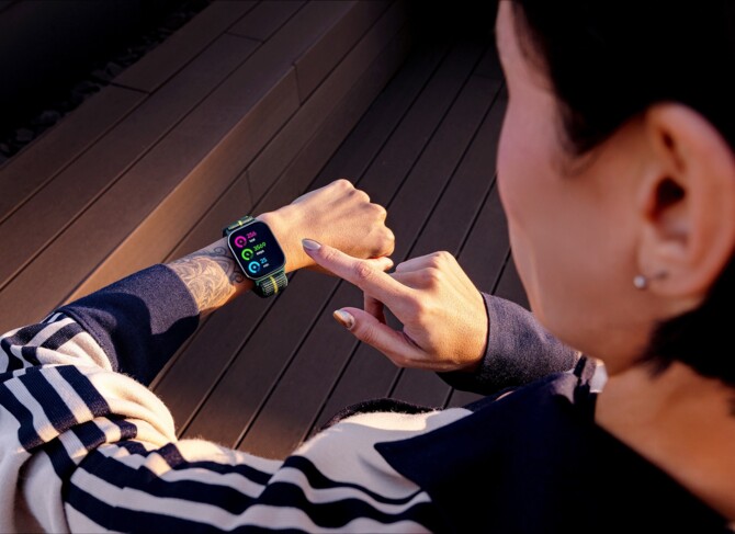 Motorola moto watch fit - premiera niedrogiego smartwatcha dla aktywnych. Na pokładzie jasny ekran OLED i mocna bateria [4]