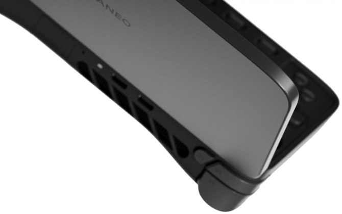 Handheld do gier AYANEO FLIP 1S DS oferuje dwa ekrany i procesor AMD z serii Strix Point. Na pokładzie Windows 11 i gałki TMR [3]
