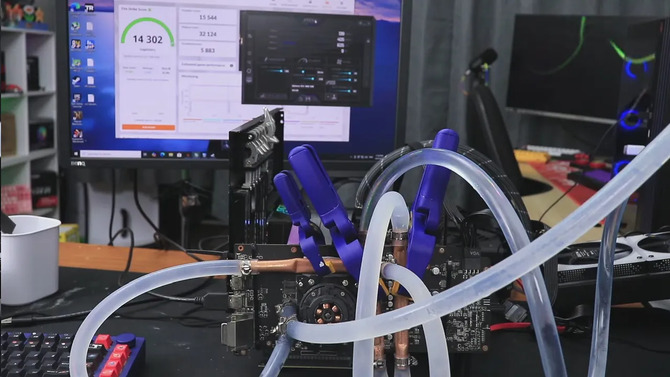 TrashBench ustanawia rekord OC układu GeForce GTX 1060 osiągając 2202 MHz z nietypowym autorskim chłodzeniem [1]