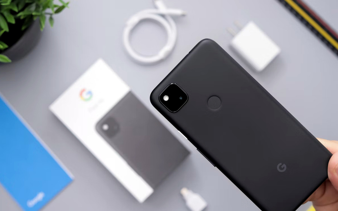 Kolejny Google Pixel 6a zapalił się. Problem z bateriami wydostał się poza smartfony Pixel 4a. Producent zdaje sobie z tego sprawę [1]