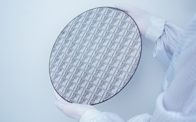 Imec wraz z partnerami wdraża produkcję 300-milimetrowych wafli z azotku galu (GaN) dla elektroniki niskiego i wysokiego napięcia [1]