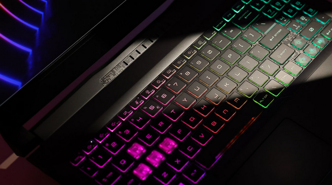 Tani laptop gamingowy – polecane modele na 2025 rok. Jaki tani laptop gamingowy wybrać? [3]