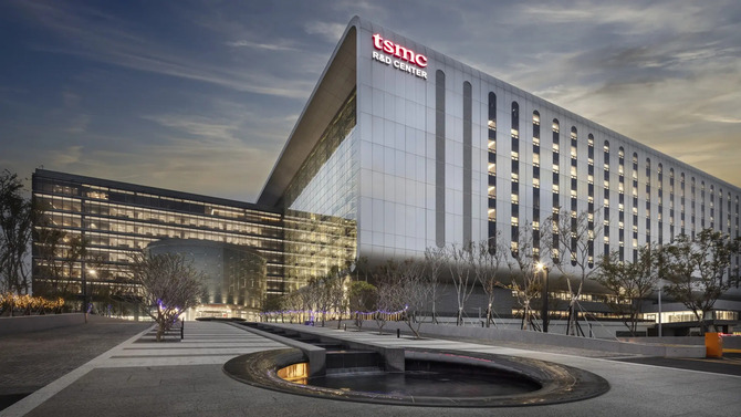 TSMC pozywa byłego wiceprezesa Wei-Jen Lo za dołączenie do Intela i możliwe przekazanie firmie informacji o litografiach poniżej 2 nm [4]
