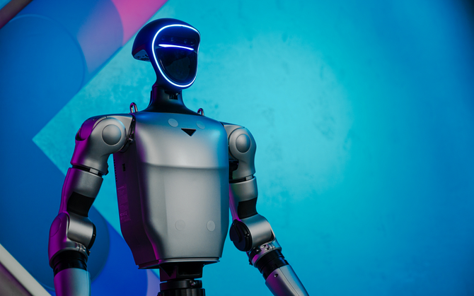 X-kom jako pierwszy w Polsce wprowadza do sprzedaży roboty humanoidalne Unitree i czworonożne modele MagicLab [1]