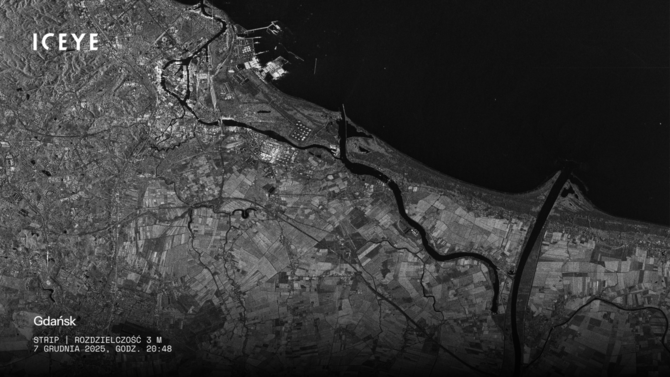 Polski satelita wojskowy ICEYE rozpoczął obrazowanie radarowe. Rozdzielczość 25 cm przez chmury i w nocy [7]