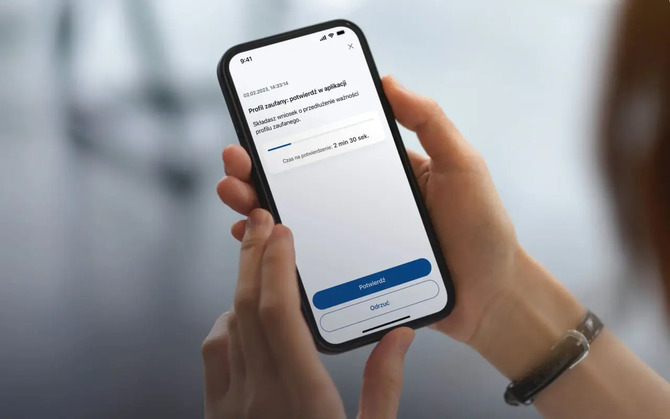 Koniec awizo i papierowych pism. Od stycznia urzędy przechodzą na e-Doręczenia, który miał ruszyć już w 2021 roku [3]