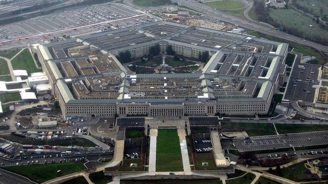 Grok AI Elona Muska wejdzie do Pentagonu. To nowa strategia przyspieszenia wdrażania AI w amerykańskiej armii [3]