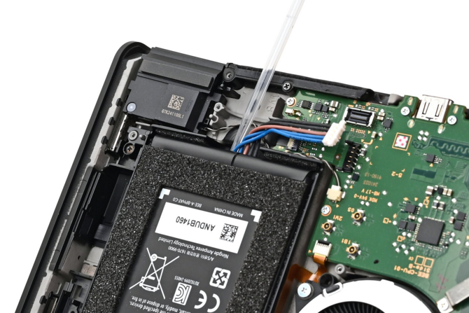 Nadchodzi Nintendo Switch 2 z łatwo wymiennymi akumulatorami. Wszystko dzięki regulacjom Unii Europejskiej [2]