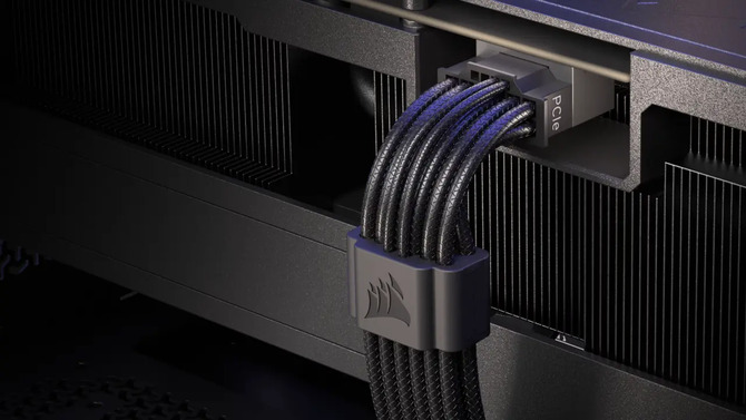 Przewód Corsair ThermalProtect PCIe 5.1 600 W oferuje proste zabezpieczenie, które może uratować bardzo drogą kartę [1]