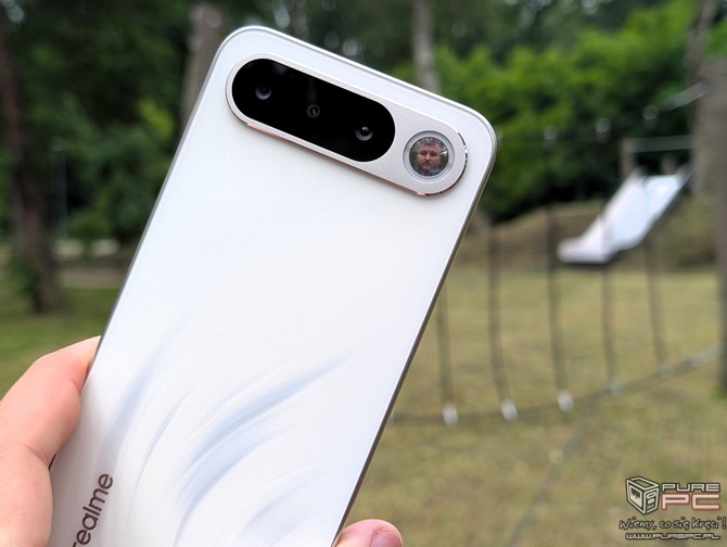 realme 16 5G - topowy wybór do 1600 zł. W sam raz dla tych, którzy sporo nagrywają, publikują i nie chcą ciągle szukać ładowarki [nc1]
