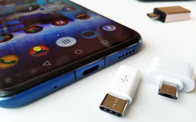 Jak podłączyć pendrive do smartfona z wyjściem USB-C i microUSB [12]