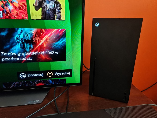 Telewizor 4K LG OLED C1 z konsolą Xbox Series X to doskonałe połączenie dla graczy stawiających na jakość obrazu i wydajność [nc1]