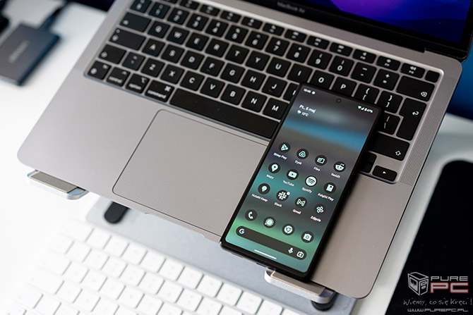 Forget about logging in with your Google password.  Use your fingerprint with the new Keys feature.  See the guide on how to do it [nc1]