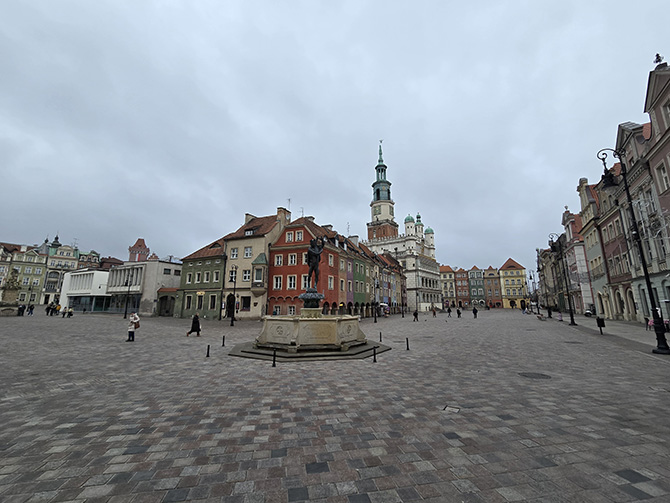 Porównanie jakości aparatów w smartfonach Samsung Galaxy S25 Ultra i Galaxy S24 Ultra. Sprawdź, który robi lepsze zdjęcia i filmy [nc1]