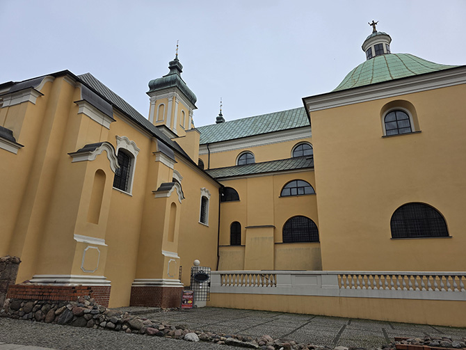 Porównanie jakości aparatów w smartfonach Samsung Galaxy S25 Ultra i Galaxy S24 Ultra. Sprawdź, który robi lepsze zdjęcia i filmy [nc1]