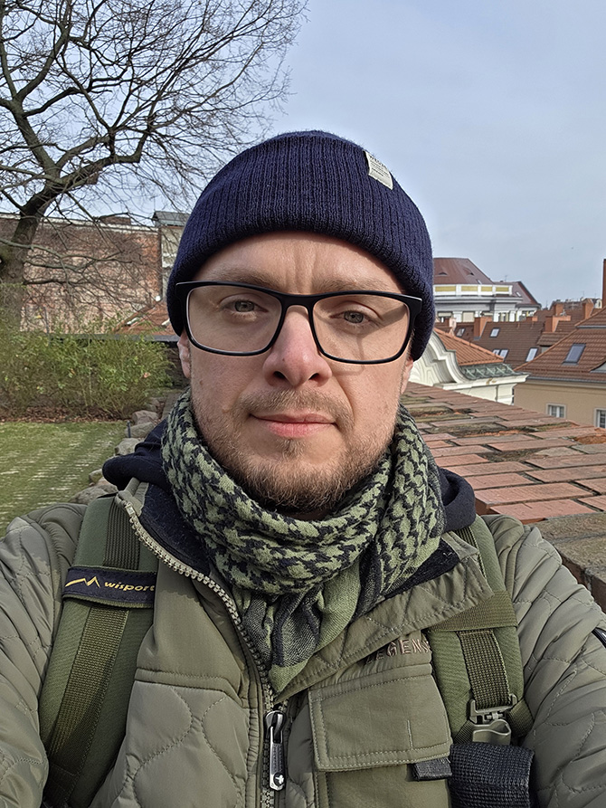 Porównanie jakości aparatów w smartfonach Samsung Galaxy S25 Ultra i Galaxy S24 Ultra. Sprawdź, który robi lepsze zdjęcia i filmy [nc1]