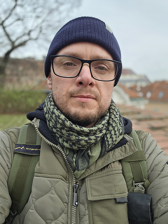 Porównanie jakości aparatów w smartfonach Samsung Galaxy S25 Ultra i Galaxy S24 Ultra. Sprawdź, który robi lepsze zdjęcia i filmy [nc1]
