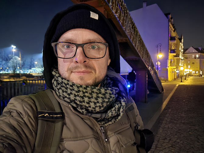 Porównanie jakości aparatów w smartfonach Samsung Galaxy S25 Ultra i Galaxy S24 Ultra. Sprawdź, który robi lepsze zdjęcia i filmy [nc1]