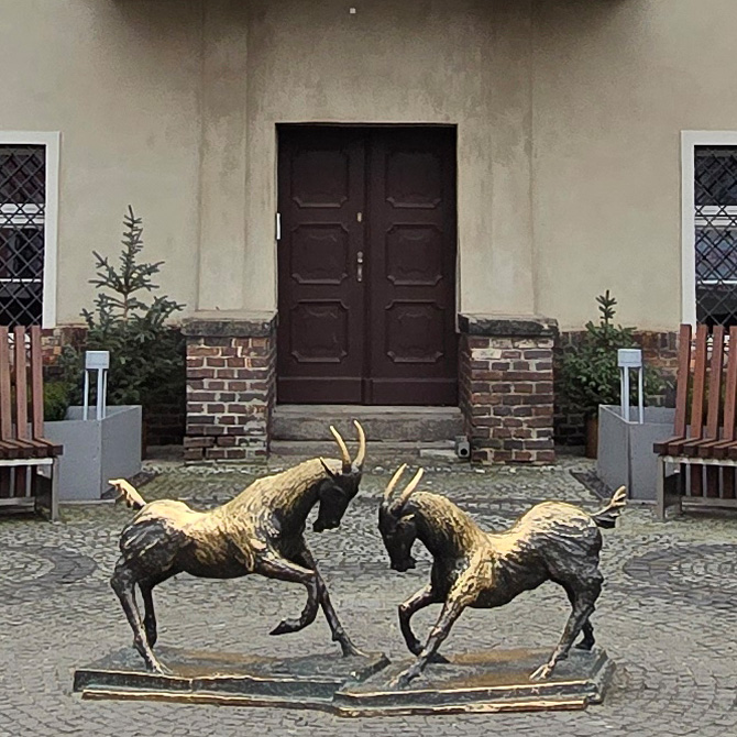 Porównanie jakości aparatów w smartfonach Samsung Galaxy S25 Ultra i Galaxy S24 Ultra. Sprawdź, który robi lepsze zdjęcia i filmy [nc99]