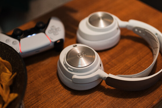 Zestaw słuchawkowy SteelSeries Nova Pro Wireless White - foto 5